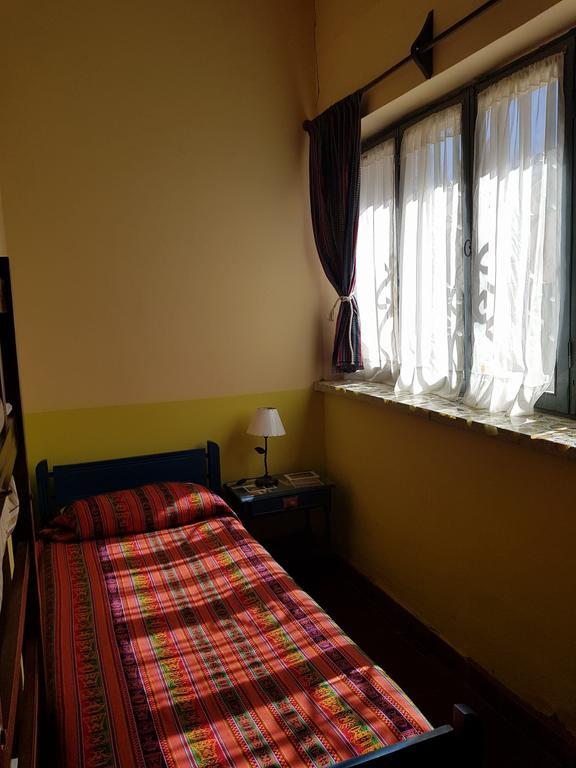 Inti Sayana Hostel Humahuaca Room photo