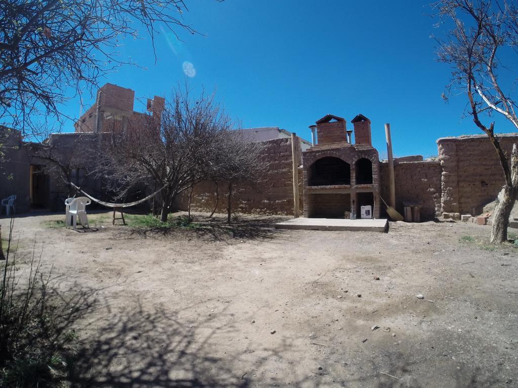 Inti Sayana Hostel Humahuaca Exterior photo