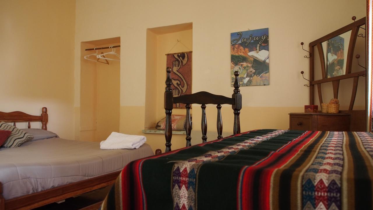 Inti Sayana Hostel Humahuaca Exterior photo