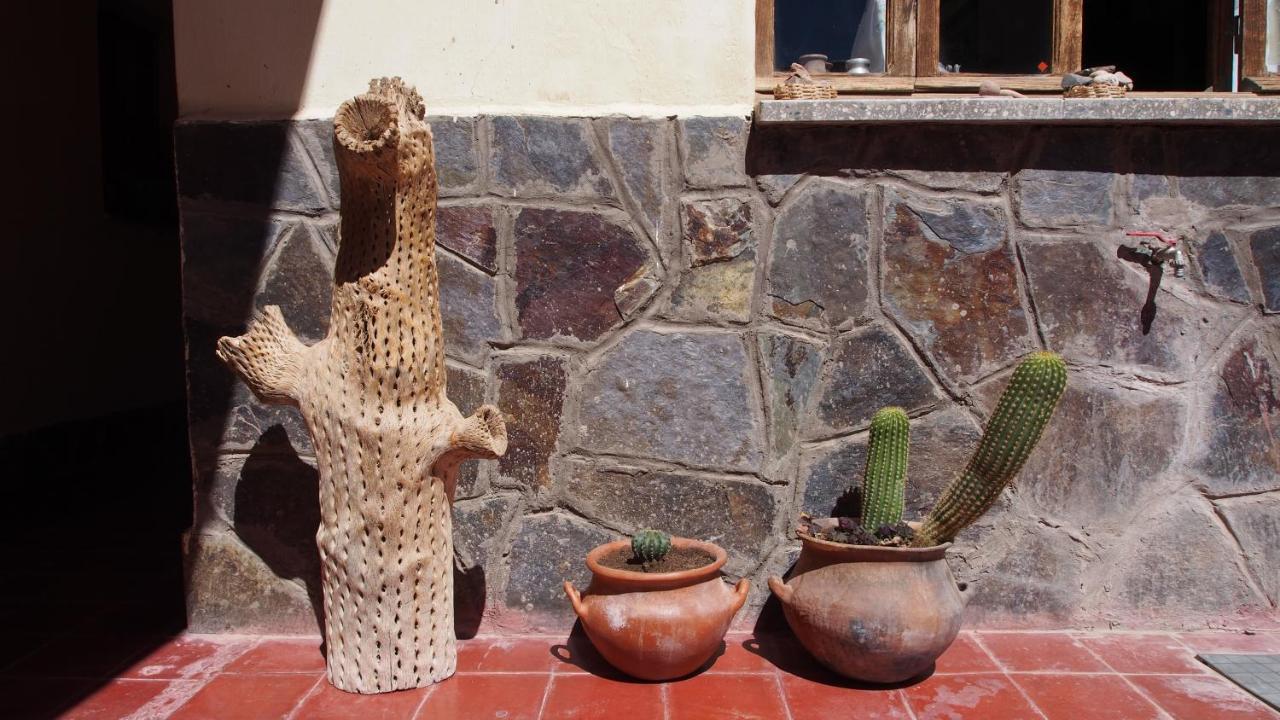 Inti Sayana Hostel Humahuaca Exterior photo