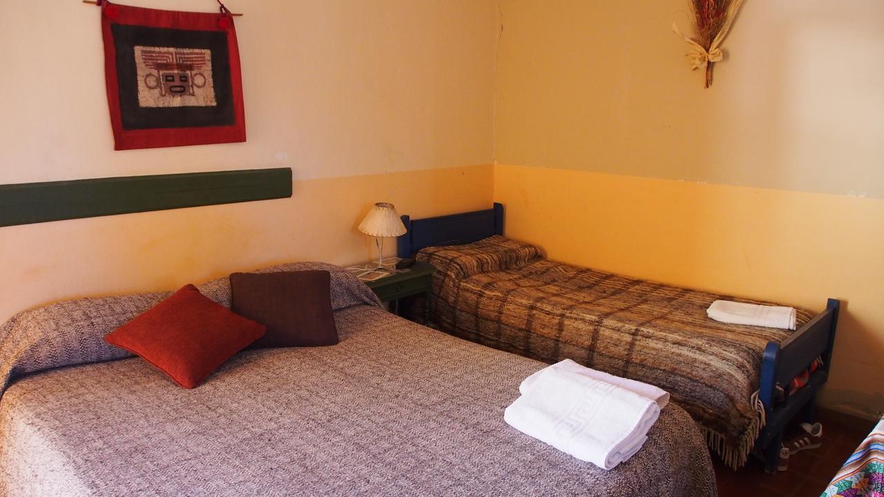 Inti Sayana Hostel Humahuaca Exterior photo